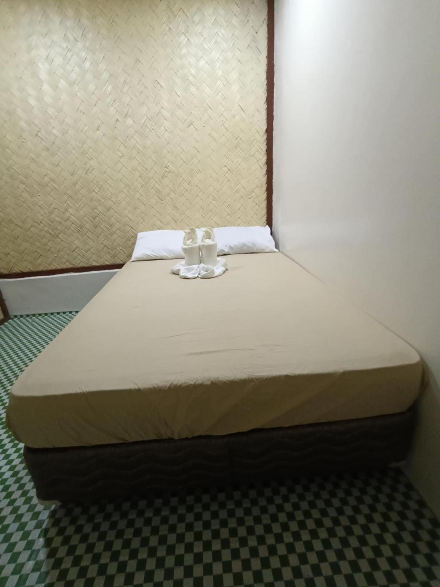 Kubo Inn & Beach Camp El Nido Chambre photo